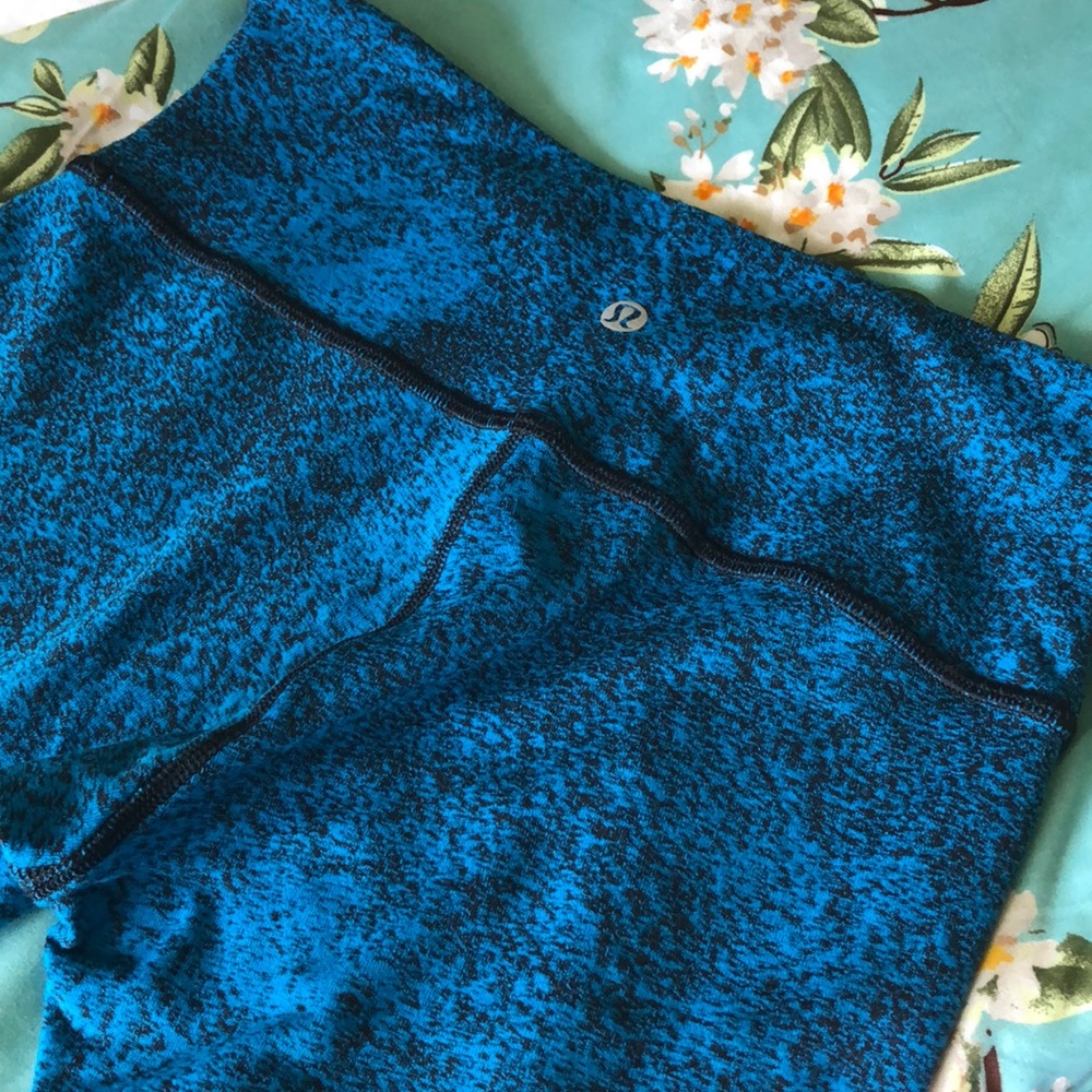 Blue Lululemon leggings